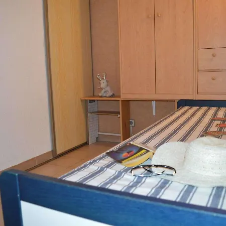 A St-raphael Avec Terrasse Et Parking, A 100m De La - Fr-1-226a-23 Apartamento *